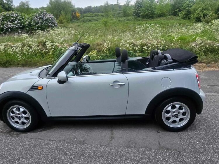 INSTANTSCRATCH#5 WIN HOT SUMMER LUXURY CONVERTIBLE CAR - FIAT 500 CABRIO, MINI COOPER CABRIO, PEUGEOT 207 CC CABRIO- END PRIZE £1,000 - Image 2